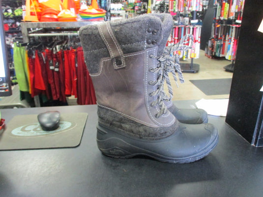 Used The North Face Size 9 Winter Boots