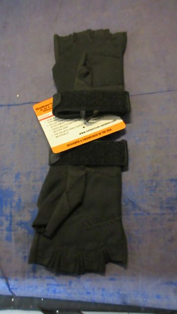 Seibertron Special Operation Light Assault Gloves Adult Size Small - Like New