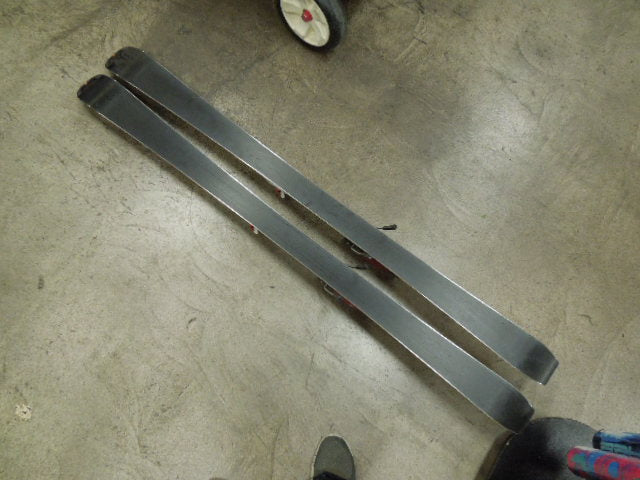 Load image into Gallery viewer, Used Rossignol Passion Ladies All Mnt. 154cm Snow Skis with Matching Bindings
