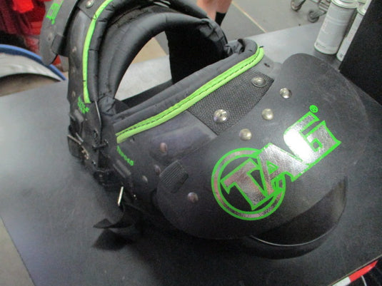 Used Tag Battle Gear II Football Shoulder Pads Size Youth Small