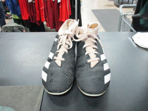 Used Adidas Predator Size 3.5 Soccer Cleats