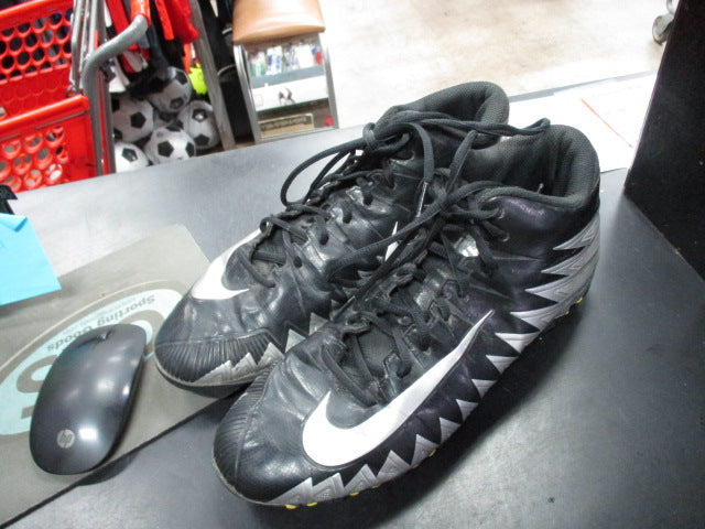 Load image into Gallery viewer, Used Nike ALpha Football Cleats Size 11.5
