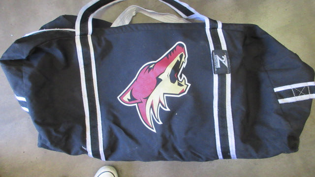 Load image into Gallery viewer, Used Z2Bags Hockey Duffle
