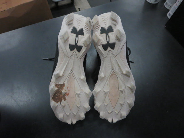 Load image into Gallery viewer, Used Under Armour Highlight Franchise Football Cleat Size 4.5Y
