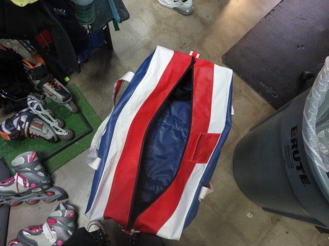 Load image into Gallery viewer, Used Warrior Pro + Equipment Duffle Arcadia Titans Branded
