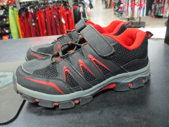 Load image into Gallery viewer, Used hawkwell Size 1 kids Hiking Shoes
