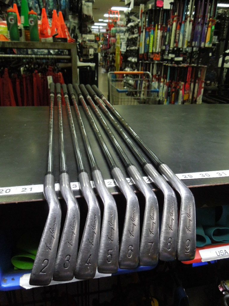 Load image into Gallery viewer, Used Tommy Armour 845s Silver Scot 8pc Right Hand Iron Set 2-9i
