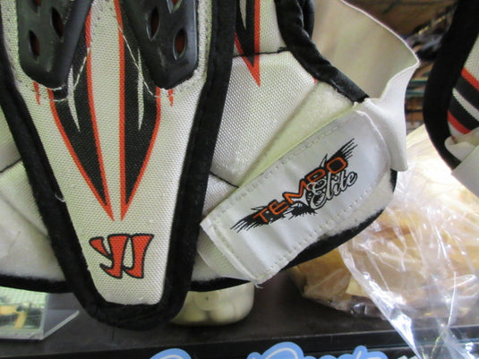 Used Warrior Tempo Elite Lacrosse Shoulder Pads - Size Youth XS