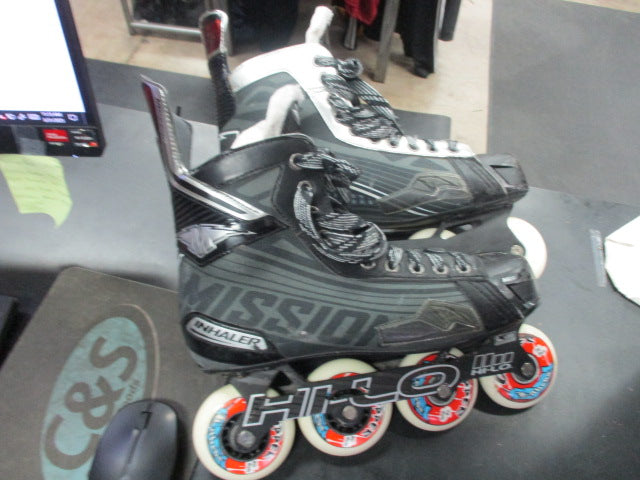 Load image into Gallery viewer, Used Mission Inhaler DS5 Roller Inline Hockey Skates Size 10 E (Shoe Size 11.5)
