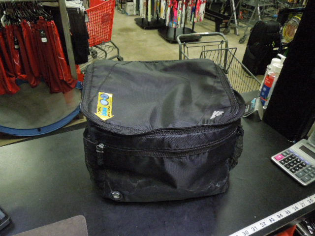 Load image into Gallery viewer, Used Ozark Trail Cold Indicator Cooler Soft Box
