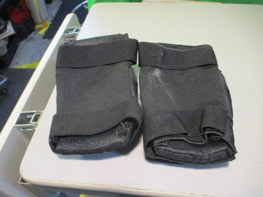 Used JBM Size Large Knee Pads