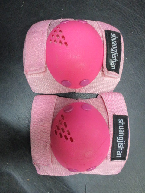 Used Shuangjishan Size Youth Small Knee Guards