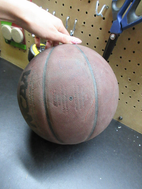 Load image into Gallery viewer, Used Wilson NCAA Official Game Basketball
