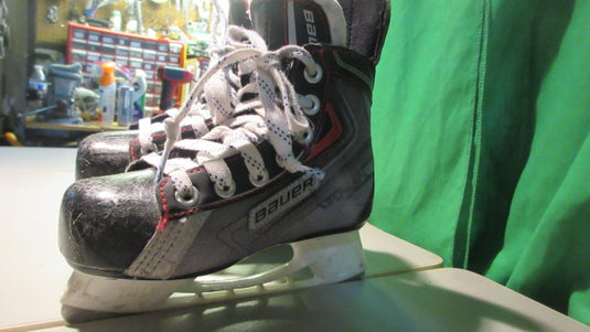 Used Bauer Kids Vapor 12.5K Hockey Skates (Worn)