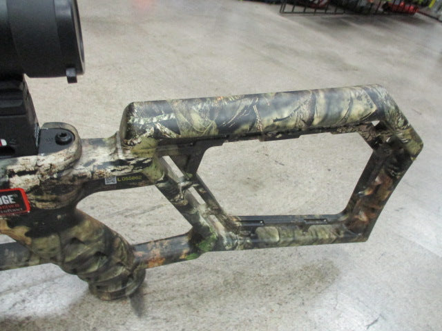 Load image into Gallery viewer, Used Wicked Ridge Warrior Ultra Light Crossbow Kit
