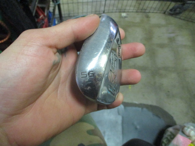 Load image into Gallery viewer, Used Majek K5 Men's Wedge 56° SW RH

