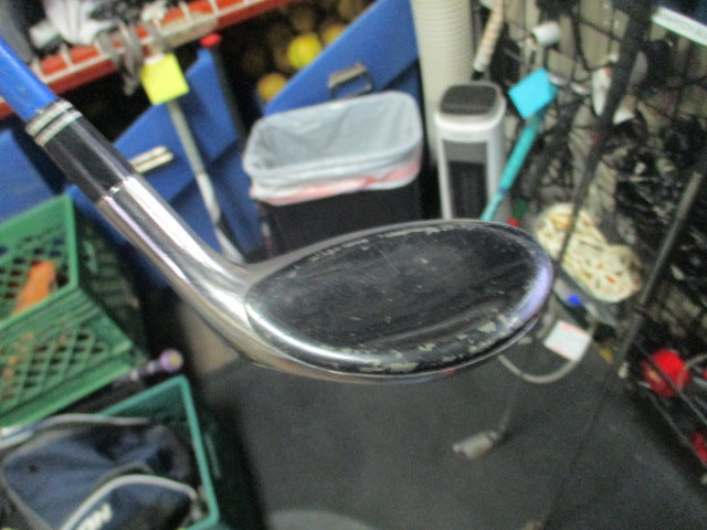 Load image into Gallery viewer, Used Clevland HALO RH 22 Deg 3 HYBRID
