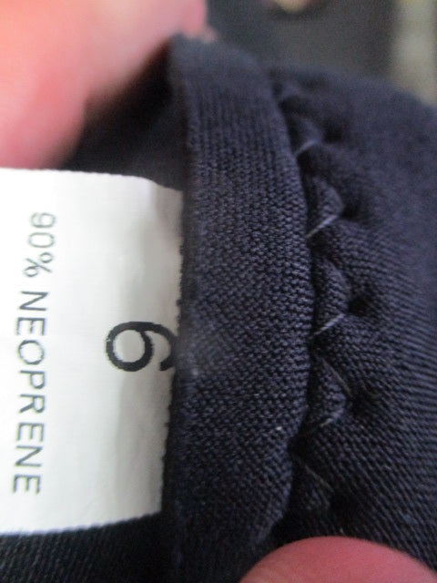 Load image into Gallery viewer, Used Hevto Spirit Vigor-1 Wetsuit Size 6
