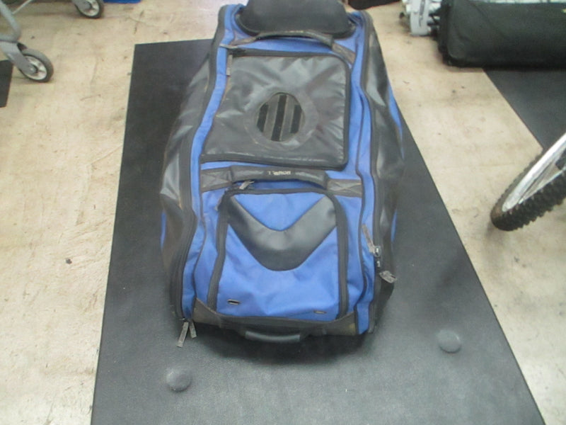 Load image into Gallery viewer, Used Bownet Baseball Softball Commander Wheeled Catchers Bag
