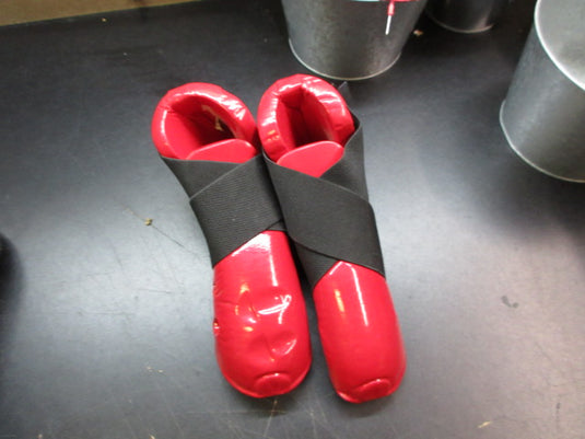 Used Taekwondo Foot Guard - Youth