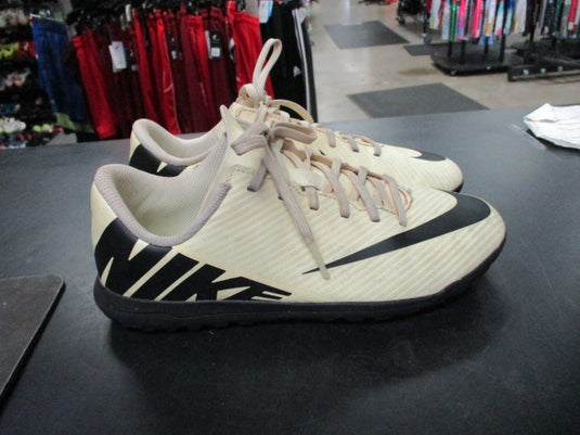 Used Nike Mercurial Size Youth 3 Turf Cleats