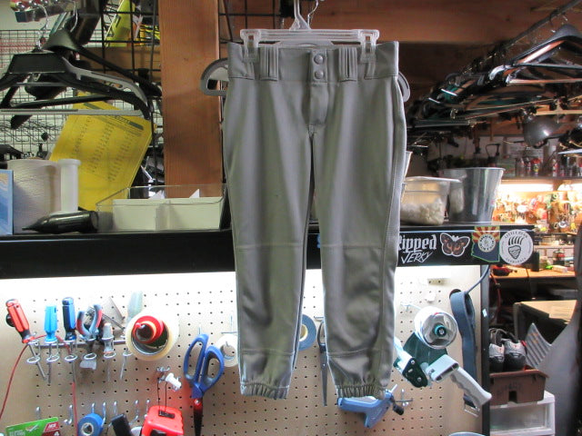 Load image into Gallery viewer, Used Champro Softball Pants - Size Youth Medium
