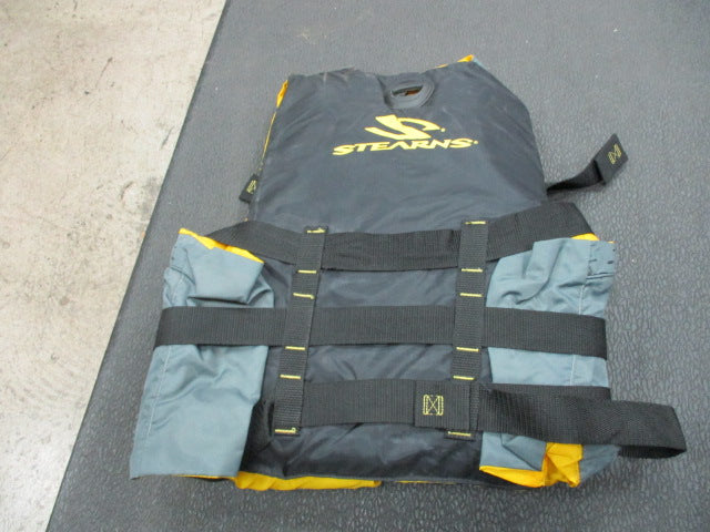 Load image into Gallery viewer, Used Stearns Adult 2XL/3XL Life Jacket

