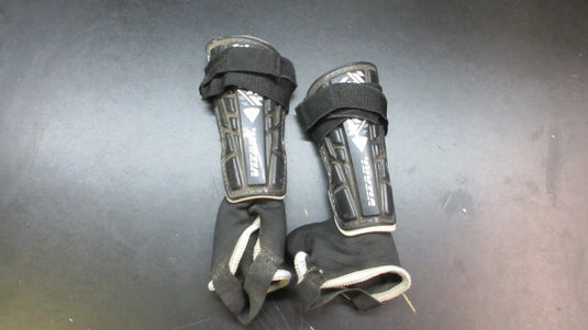 Used Vizari Malaga Soccer Shin Guards - Youth
