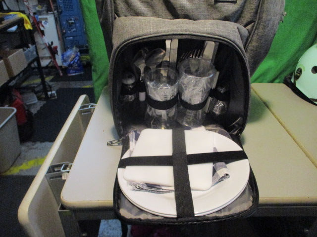 Load image into Gallery viewer, Used All Camp Picnic Backpack for 2 Person W/ Fleece Blanket, Plates and Cutlery

