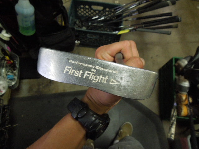 Load image into Gallery viewer, Used First Flight SD-3 Custom Fit Right Hand 32" Putter
