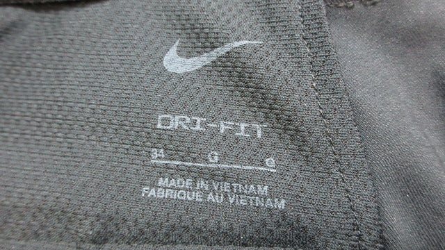 Load image into Gallery viewer, Used Nike Dry-Fit Shorts - Size 34
