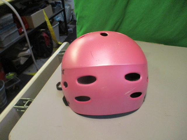 Load image into Gallery viewer, Used Razor V17 Small Bicycle Helmet
