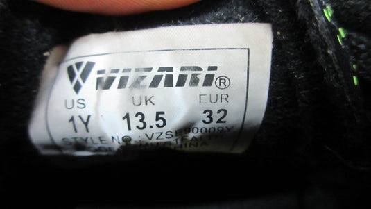 Used Vizari Stealth Soccer Cleats - Size Youth 1