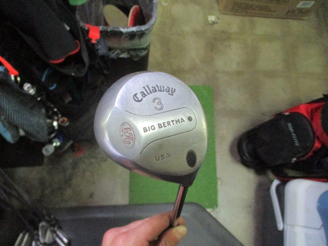 Load image into Gallery viewer, Used Callaway Big Bertha S2H2 Right Hand 3 Wood
