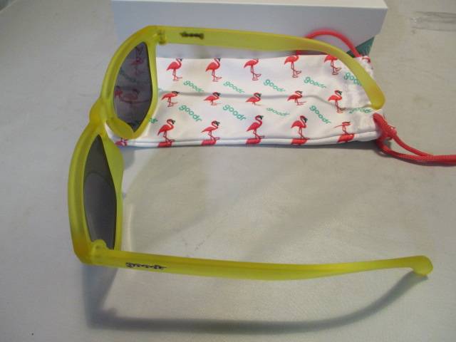 Load image into Gallery viewer, New goodr OG Sunglasses Swedish Meatball Hangover

