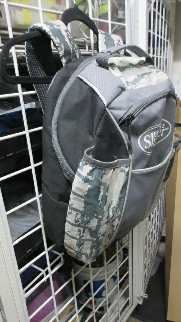 Load image into Gallery viewer, Used Louisville Slugger Backpack - small wear
