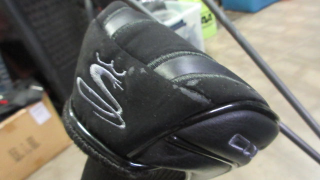 Load image into Gallery viewer, Used Cobra Long Tom 10 Deg/4ft Driver W/ Head Cover -RH- wear

