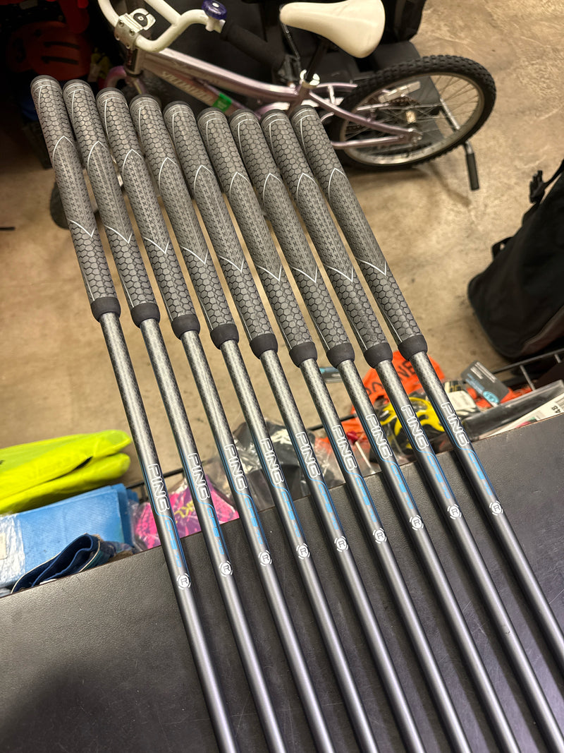 Load image into Gallery viewer, Used PING GMax 9 pc Right Hand Iron Set 4-9i and USWw
