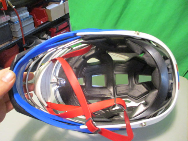 Load image into Gallery viewer, Used Cascade S OSFM Lacrosse Helmet
