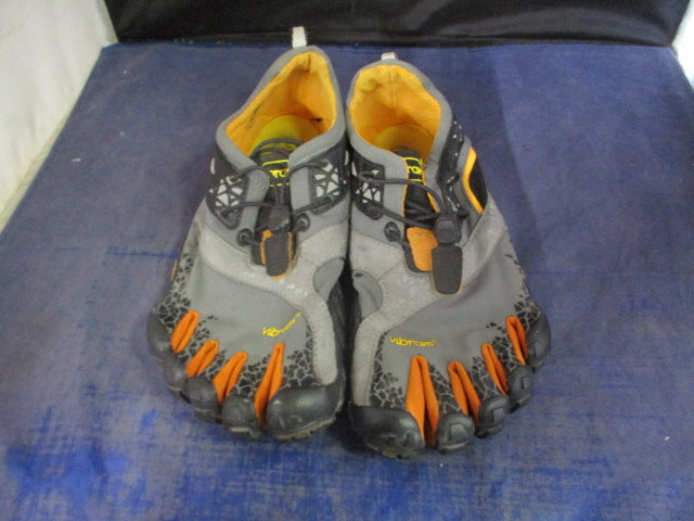 Load image into Gallery viewer, Used Vibram Spyridon MR Trail Shoes Adult Size 41 / 8.5
