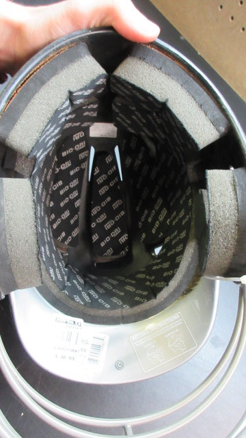 Load image into Gallery viewer, Used Easton Natural JR Batting Helmet - Size 6 3/8" - 7 1/8"
