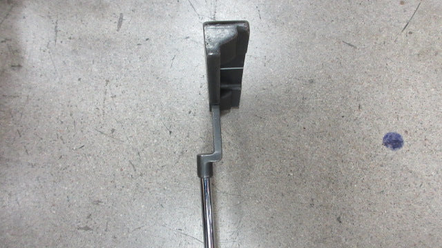Load image into Gallery viewer, Used Taylor Made Daytona Ghost Tour Black Golf Putter w/ Herrick Oversize Grip
