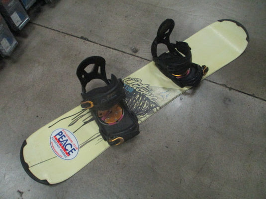 Used Atomic PIQ 120cm Snowboard w/ Atomic Bindings (Bindings Do Not Match)
