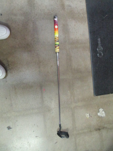 Load image into Gallery viewer, Used ATS Visual Technology 35" Putter - RH
