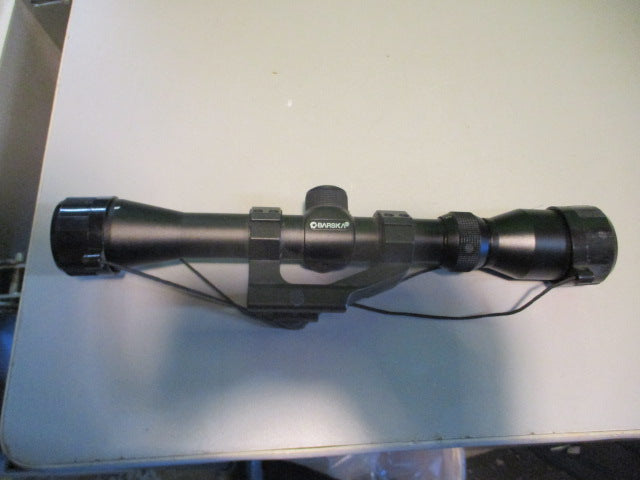 Load image into Gallery viewer, Used Barska AC13087 Plinker-22 Riflescope 3-9x32 30/30
