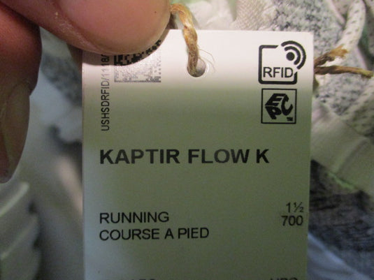 Used Adidas Kaptir Flow K Size 2 Sneakers