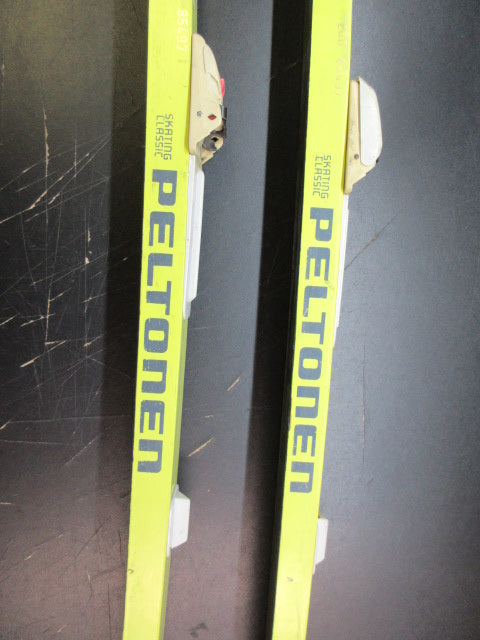 Load image into Gallery viewer, Used Peltonen Cosmic Quasar Graphite Cross Country Skis
