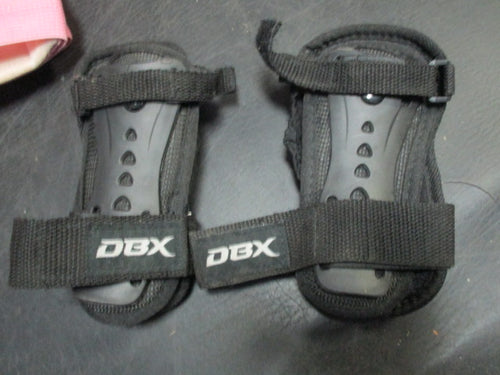 Used DBX Size Youth Medium Wrist Guards
