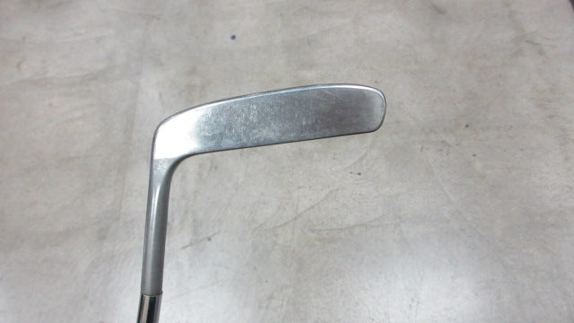 Load image into Gallery viewer, Used Tommy Armour T-Line IV Putter
