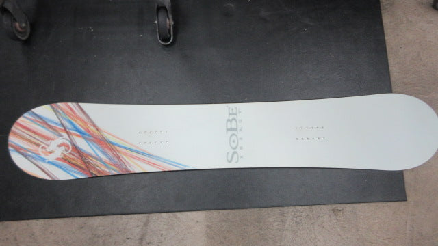 Load image into Gallery viewer, Used Sobe Energy 155cm Snowboard w/ Cover
